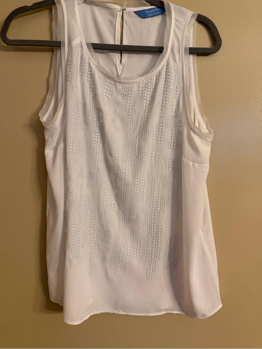 Vera Wang White Beaded Sleeveless Camisole